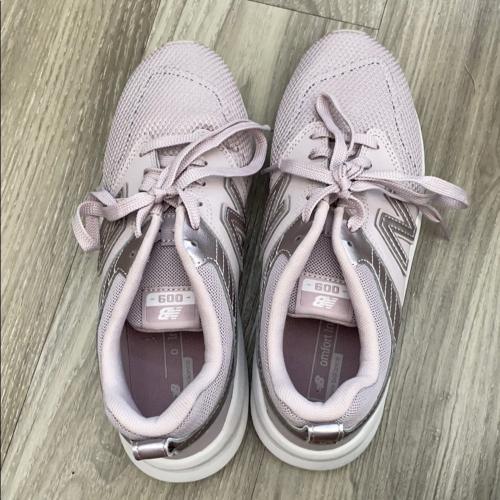 New Balance Sneakers - Like New - Travel Shoes!!